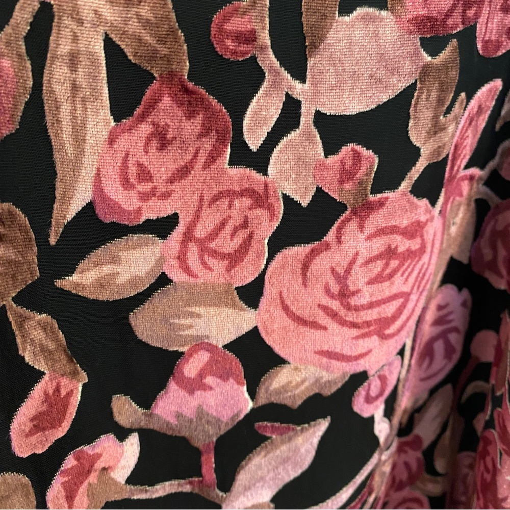 AQUA Off the Shoulder Top Floral - Picture 4 of 4